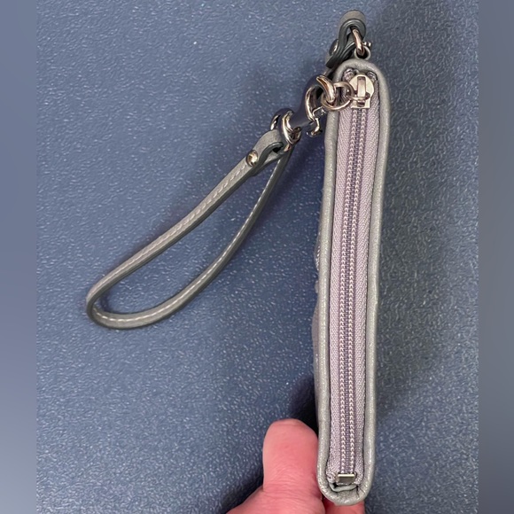 Coach Signature Madison Dotted Wristlet Wallet Purse Silver / Grey - Picture 6 of 7